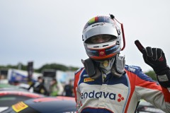 SRO_RA_08_16_105551_FH_3651-Custom