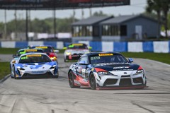 SRO_Sebring_0518_111945_99578_FH-Custom
